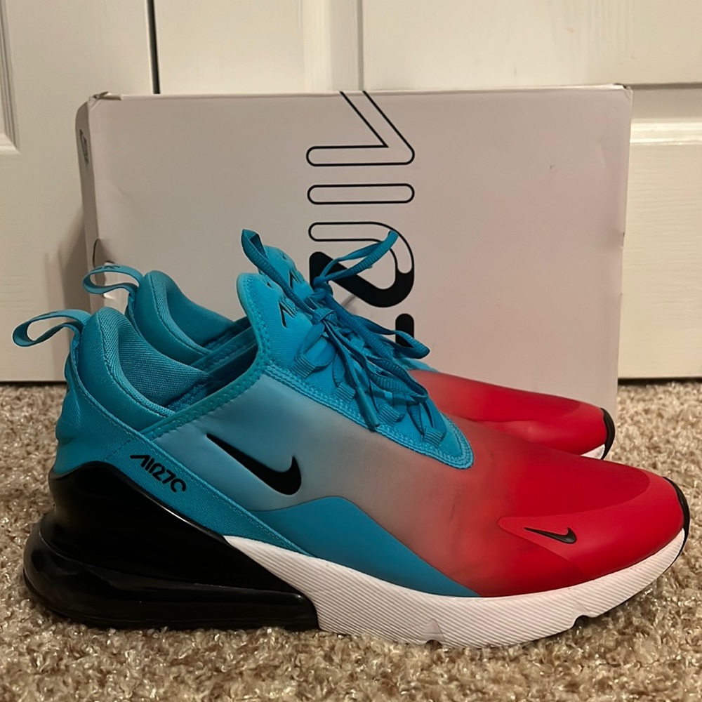 Nike Air Max 270